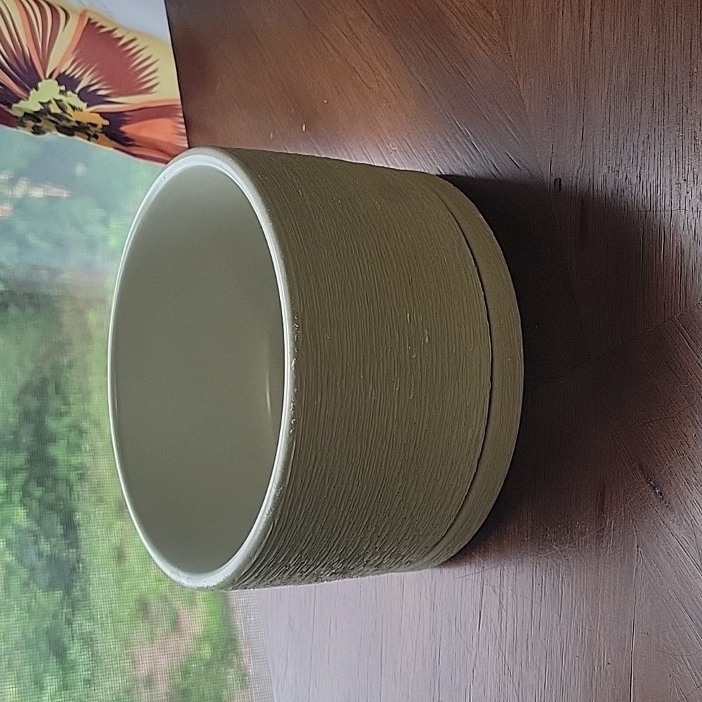 (LAST CALL) Indoor planter